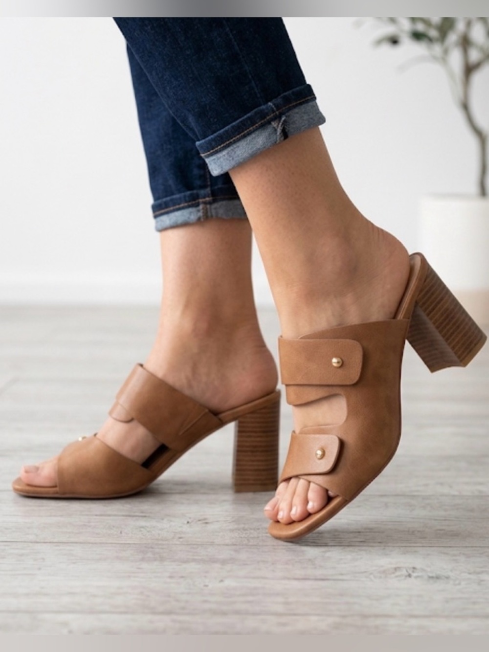 Verali Sandals with Block Heel